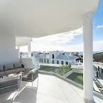 Coastal Retreat With Shared Pool, * Фуэнхирола